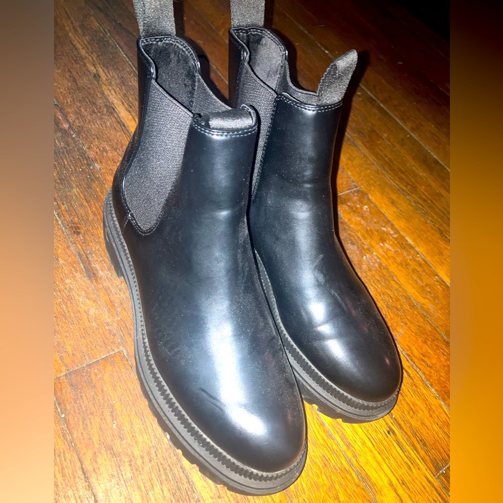 H&M Mens Leather Chelsea Boots